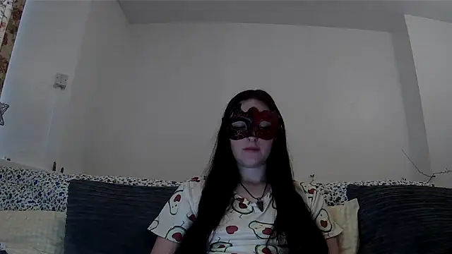 LexiSnowUK online show from 12.23.25