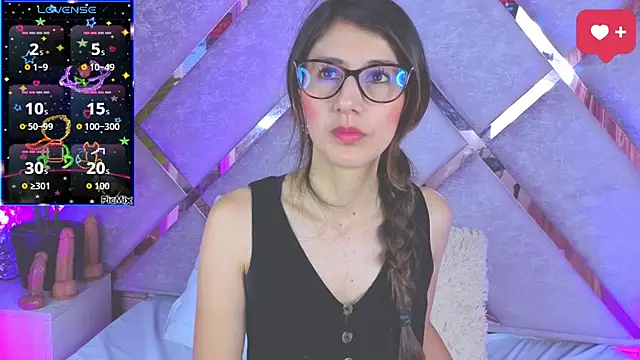  jade white  online show from 04.01.26