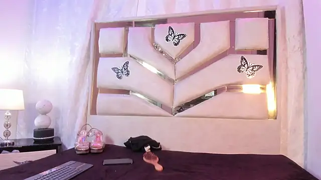 Strella ferrera online show from 03.08.26