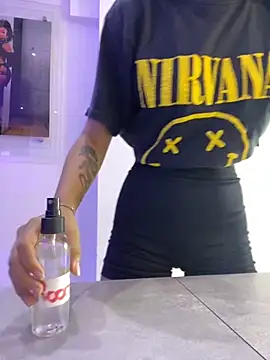 Snapshot of NairobiLee chatting on 09.30.25 NairobiLee online show from 09.30.25