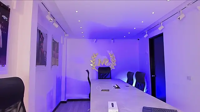 NairobiLee online show from 10.02.25