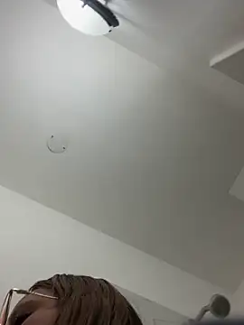 Snapshot of MelanieRoah chatting on 10.22.25 MelanieRoah online show from 10.22.25