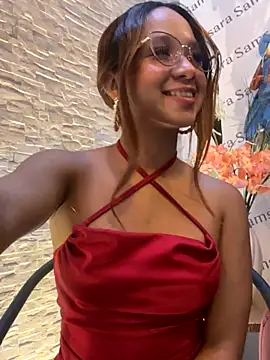 Snapshot of MelanieRoah chatting on 10.23.25 MelanieRoah online show from 10.23.25