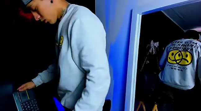 JUSTIN FULLER1 online show from 12.09.24