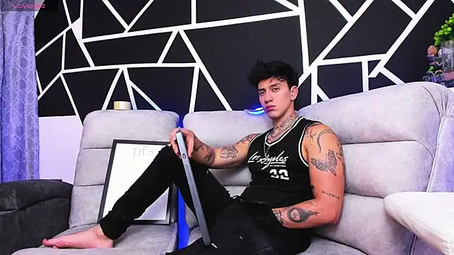 JUSTIN FULLER1 online show from 02.27.25