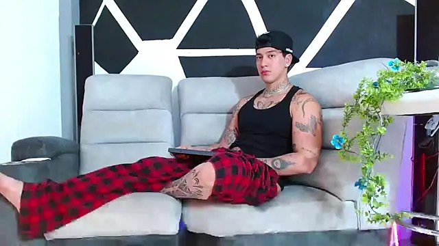 JUSTIN FULLER1 online show from 11.22.25