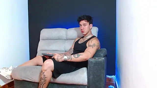 Snapshot of JUSTIN_FULLER1 chatting on 01.08.26 JUSTIN FULLER1 online show from 01.08.26