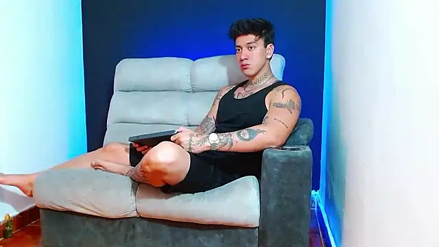 Snapshot of JUSTIN_FULLER1 chatting on 01.14.26 JUSTIN FULLER1 online show from 01.14.26