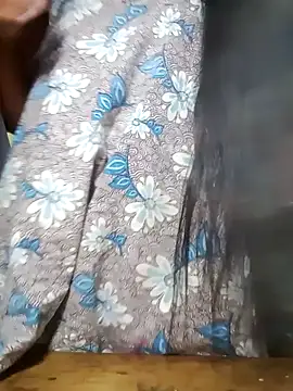 Snapshot of anusexygirl1 chatting on 12.28.24 anusexygirl1 online show from 12.28.24