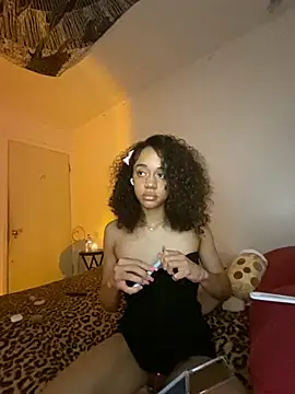 Snapshot of redbonejada chatting on 12.28.24 redbonejada online show from 12.28.24