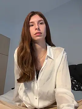 emma05 online show from 02.20.25