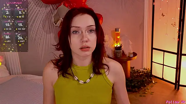 Snapshot of Sky_Eyes_ chatting on 02.24.25 Sky Eyes  online show from 02.24.25