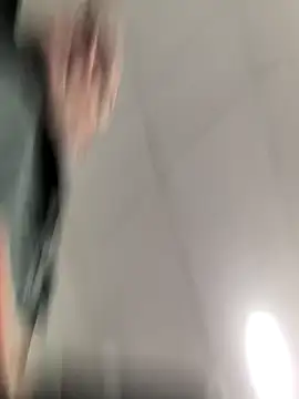 Snapshot of bogland33 chatting on 10.31.25 bogland33 online show from 10.31.25