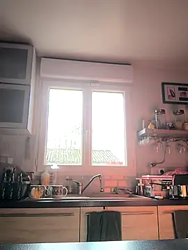 Snapshot of bogland33 chatting on 11.28.25 bogland33 online show from 11.28.25