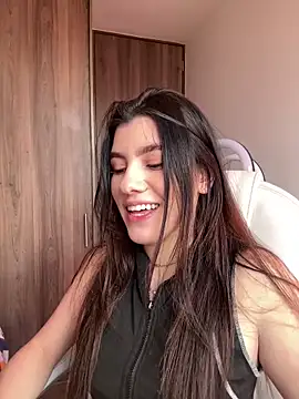 ARITOO  online show from 12.14.25