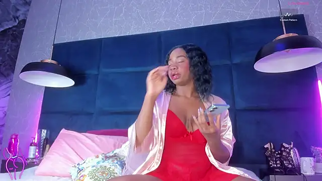 Snapshot of johannaMiller1 chatting on 02.28.25 johannaMiller1 online show from 02.28.25