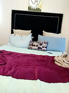 Snapshot of contagiousqueen chatting on 02.08.26 contagiousqueen online show from 02.08.26