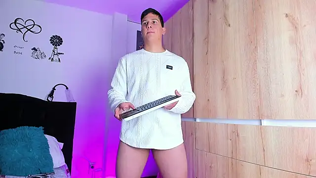 ANDREZALVAREZ online show from 12.03.24