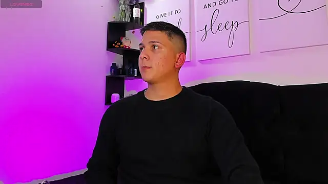 ANDREZALVAREZ online show from 01.25.25