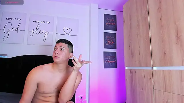 ANDREZALVAREZ online show from 01.31.25