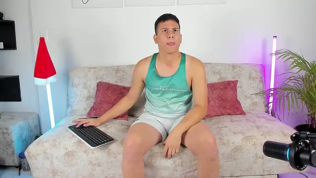 ANDREZALVAREZ online show from 11.26.25