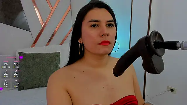 caroline jensen18 online show from 10.04.25