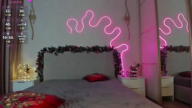 Snapshot of flora_off chatting on 01.08.25 flora off online show from 01.08.25