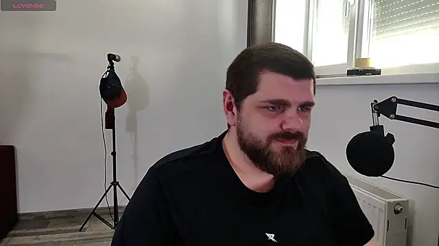 Snapshot of KingMarti chatting on 09.14.25 KingMarti online show from 09.14.25