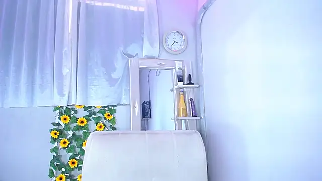 alaia 03 online show from 01.13.25