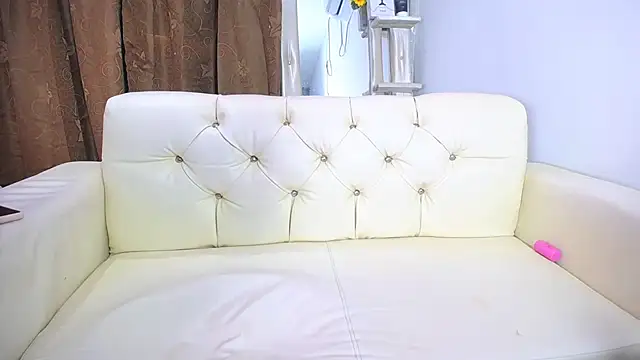 alaia 03 online show from 03.17.25