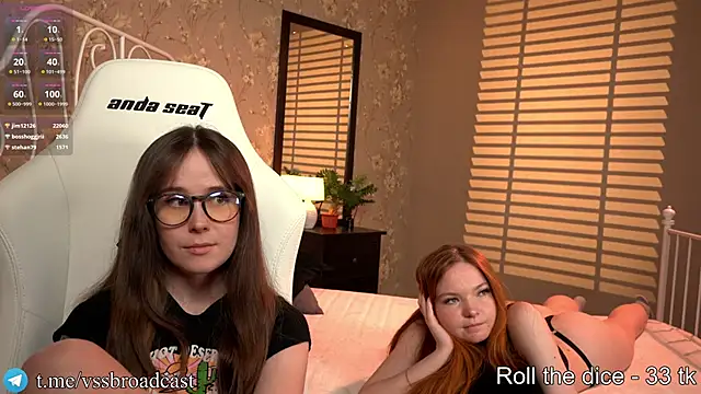 Snapshot of Cunning_Kitty chatting on 03.21.25 Cunning Kitty online show from 03.21.25