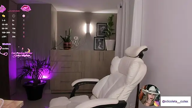 Niicoleta online show from 04.11.26