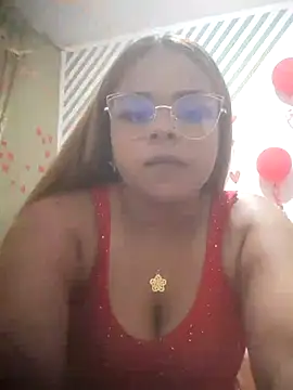 Snapshot of Evabigass chatting on 02.16.25 Evabigass online show from 02.16.25