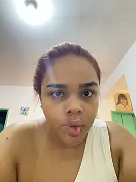 Snapshot of Evabigass chatting on 05.23.26 Evabigass online show from 05.23.26