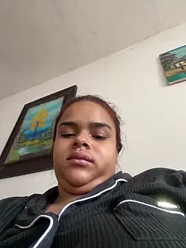 Snapshot of Evabigass chatting on 05.26.26 Evabigass online show from 05.26.26