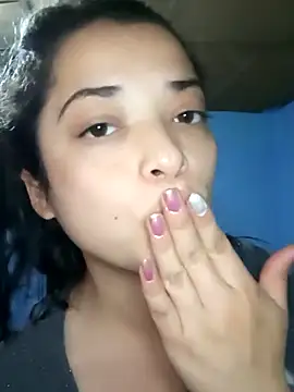 Elvishcassie  online show from 09.30.25