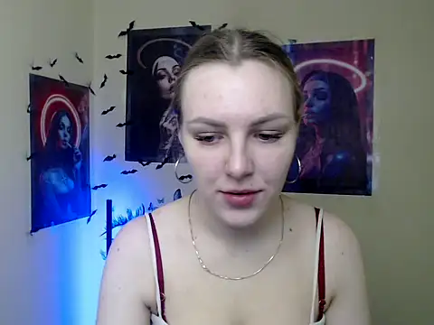 Snapshot of _AlMamiyy_ chatting on 11.23.25 AlMamiyy online show from 11.23.25