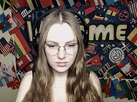 Snapshot of _AlMamiyy_ chatting on 11.24.25 AlMamiyy online show from 11.24.25