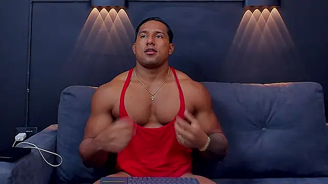 Snapshot of CallumMuscle chatting on 01.24.25 CallumMuscle online show from 01.24.25