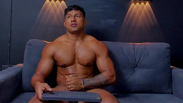 Snapshot of CallumMuscle chatting on 02.27.25 CallumMuscle online show from 02.27.25