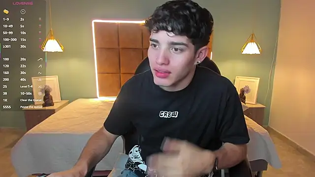 AlejooTwink online show from 10.27.25