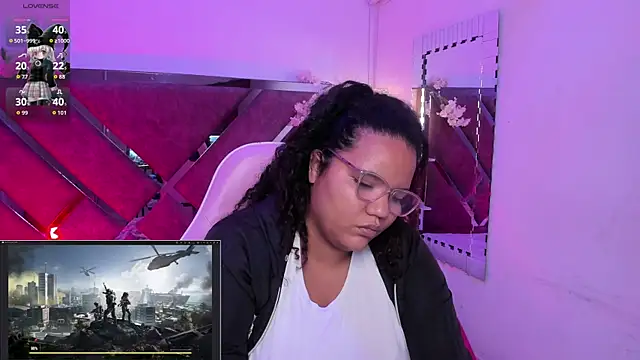 MhiaRey online show from 01.12.26