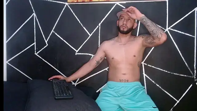 maxXximo777 online show from 12.05.24