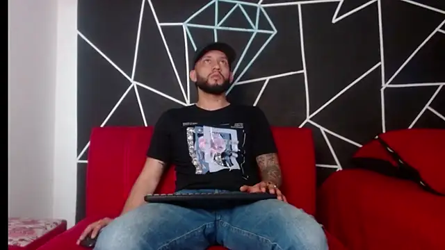 maxXximo777 online show from 12.22.24