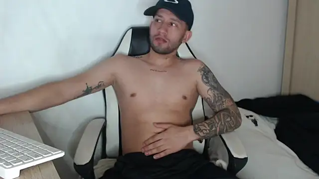 maxXximo777 online show from 01.30.25