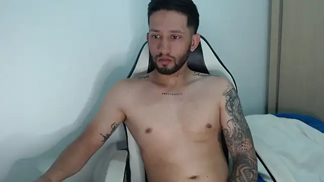 maxXximo777 online show from 02.26.25