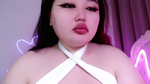 amina moonlightt online show from 09.27.25