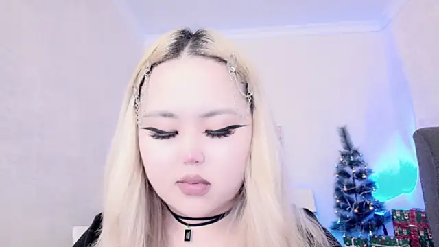 Snapshot of amelia_sunlight chatting on 12.23.24 amelia sunlight online show from 12.23.24