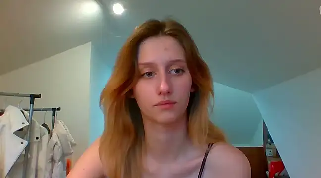 LUNA delight online show from 12.04.24