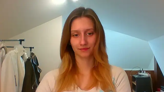 LUNA delight online show from 03.12.25